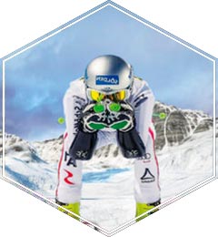 Skieur du simulateur de sports d’hiver en réalité virtuelle